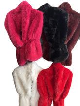 Load image into Gallery viewer, Faux Fur Shawl
